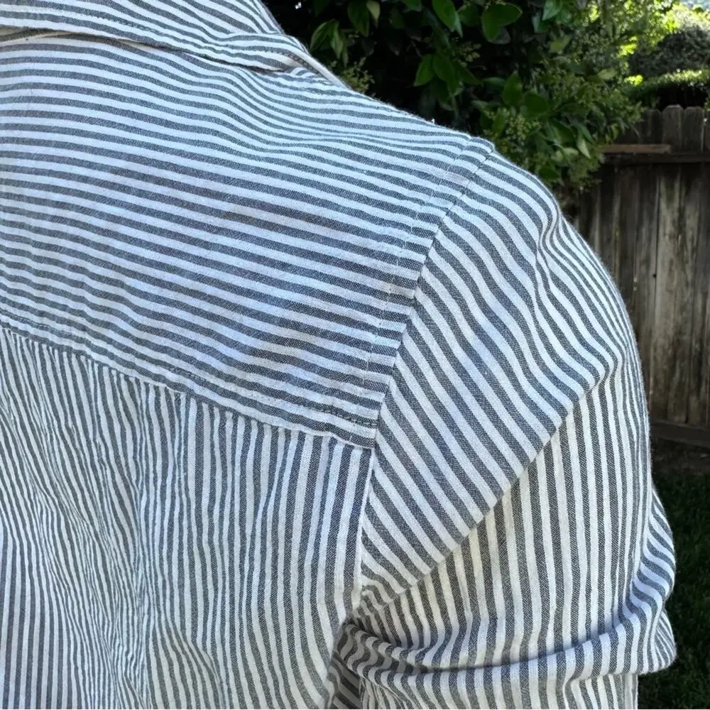 J. Crew Perfect Fit Striped Bling Poplin Shirt Grey White Women's Size 4